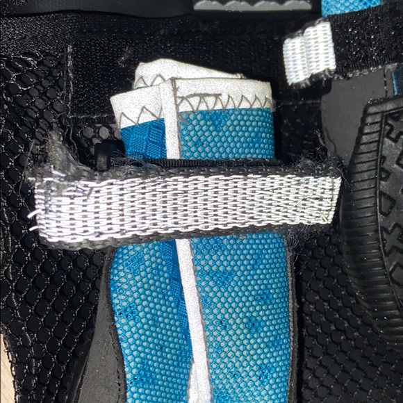 Arcadia Trail Dog Boots set of 4 - Picture 2 of 3